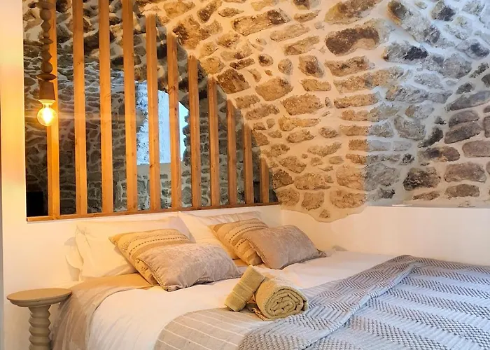 La Voute Etoilee - Avec Sauna Et Jacuzzi Apartment