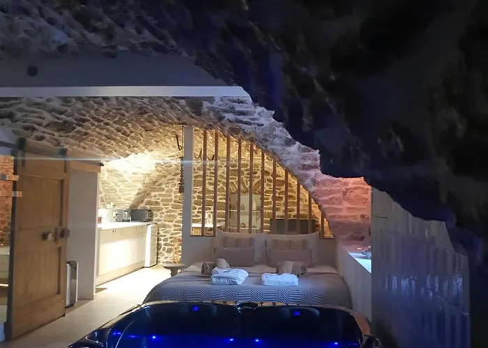 Apartment La Voute Etoilee - Avec Sauna Et Jacuzzi *